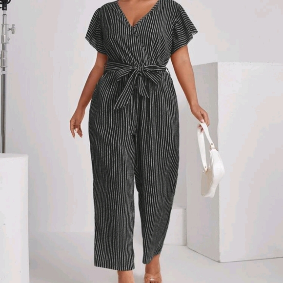 Wide leg jumpsuit - Picture 4 of 5